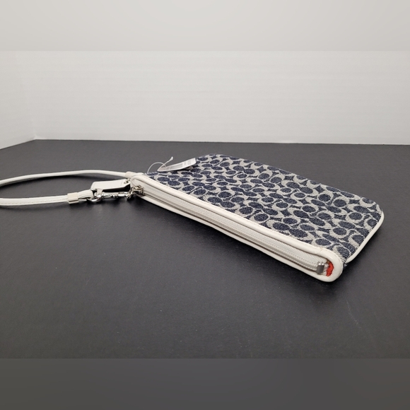 Coach Small Wristlet In Signature C's Denim #CA538 - Picture 4 of 7